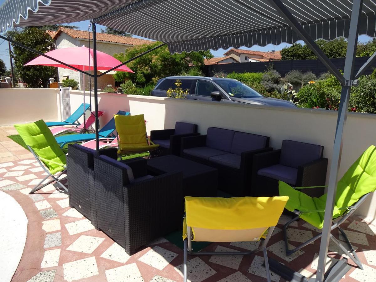 ホテル Aux Orangers Luxé エクステリア 写真